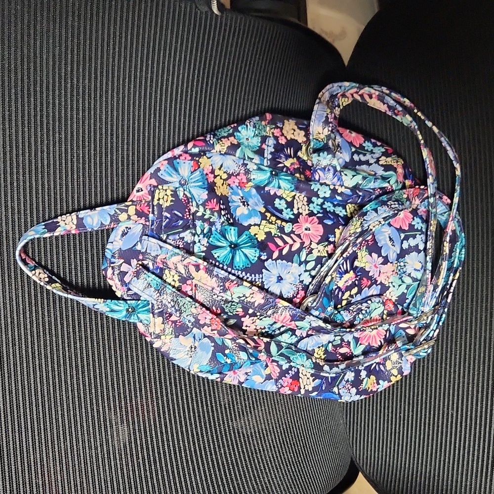 Small backpack - Picture 2 of 4